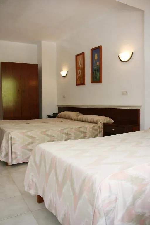 Hotel La Nina Cala Millor  Spain